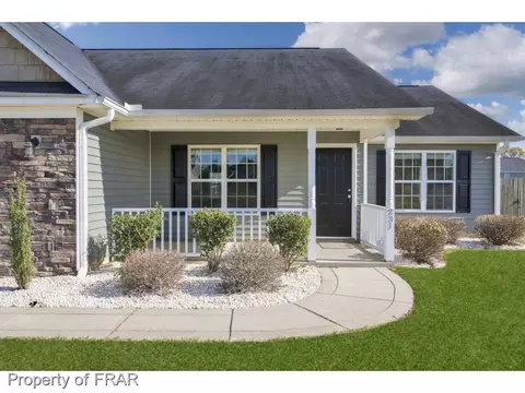 231 Declaration Dr, Raeford, NC 28376 photo 3