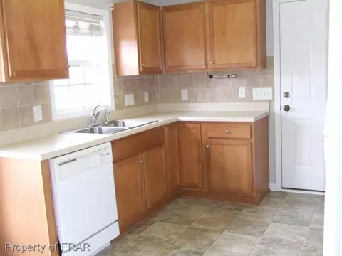65 Valley Oak Dr, Bunnlevel, NC 28323 photo 4