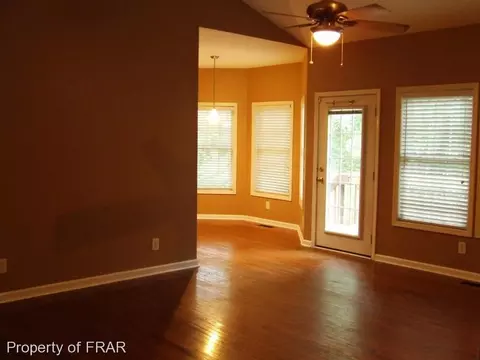 175 New Bedford Cir, Pinehurst, NC 28374 photo 5