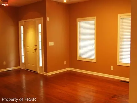 175 New Bedford Cir, Pinehurst, NC 28374 photo 3