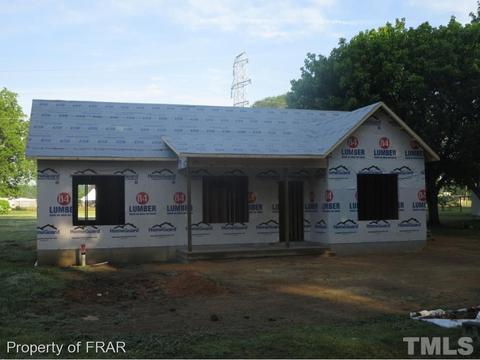 933 Butler Rd, Erwin, NC 28339 photo 1