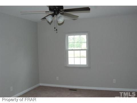 1002 Butler Dr, Erwin, NC 28339 photo 3