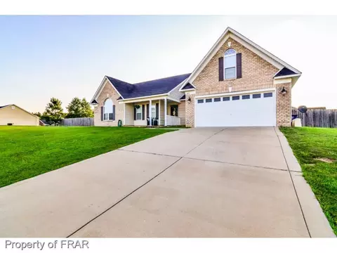 107 Taft Ct, Raeford, NC 28376 photo 4