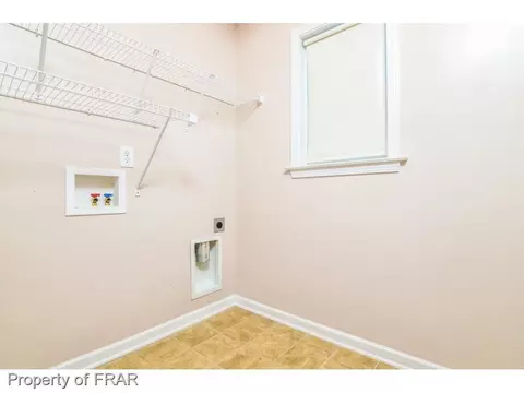 107 Taft Ct, Raeford, NC 28376 photo 7