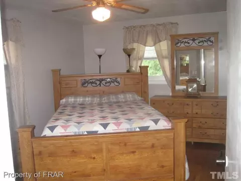 1125 Friendly Rd, Dunn, NC 28334 photo 7