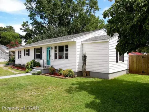 1104 E 7th St, Lumberton, NC 28358 photo 1