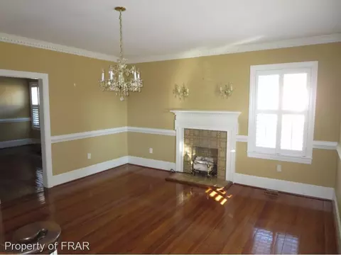 206 E D St, Erwin, NC 28339 photo 11