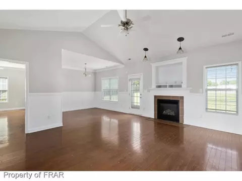 192 Blacksmith Ln, Raeford, NC 28376 photo 2