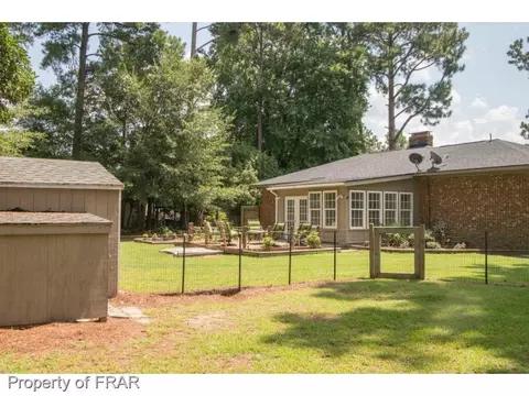 1102 Friendly Rd, Dunn, NC 28334 photo 4