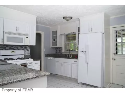 1102 Friendly Rd, Dunn, NC 28334 photo 23