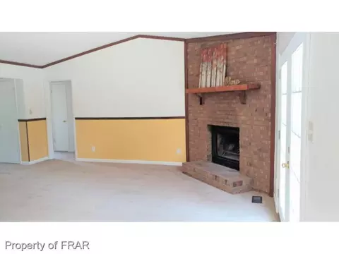 104 Bruce Ln, Spring Lake, NC 28390 photo 5