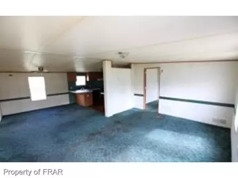 601 E Rockingham Rd, Maxton, NC 28364 photo 10