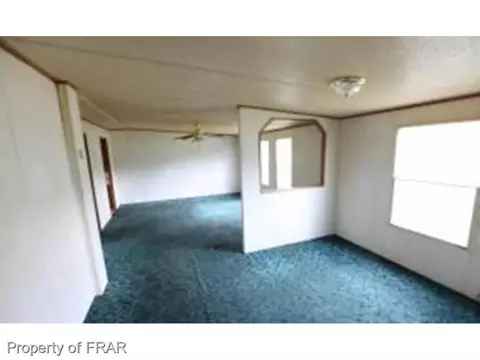 601 E Rockingham Rd, Maxton, NC 28364 photo 8