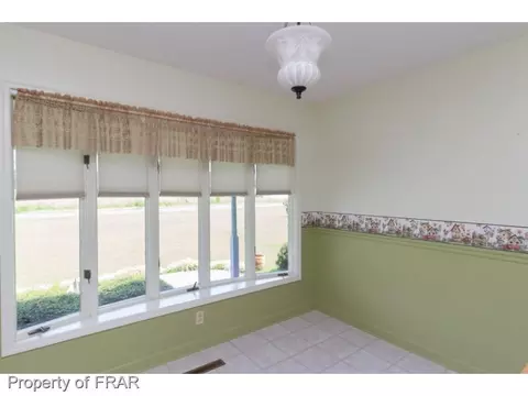 1042 Barnes Rd, Orrum, NC 28369 photo 10