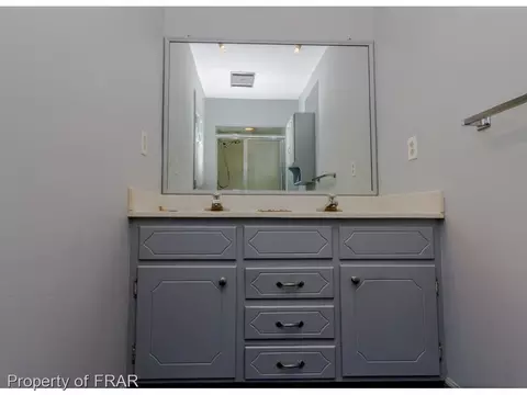 1042 Barnes Rd, Orrum, NC 28369 photo 16