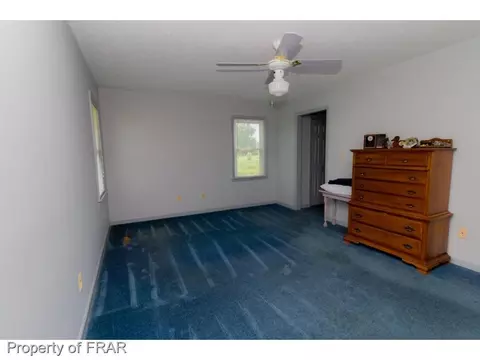 1042 Barnes Rd, Orrum, NC 28369 photo 14