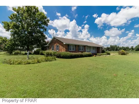 1042 Barnes Rd, Orrum, NC 28369 photo 5