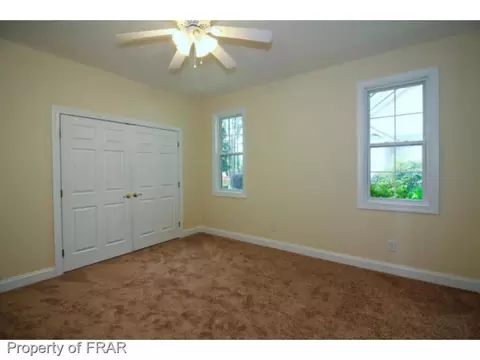 415 Longleaf Dr, West End, NC 27376 photo 9