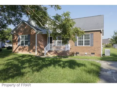 317 3rd St, Broadway, NC 27505 photo 2