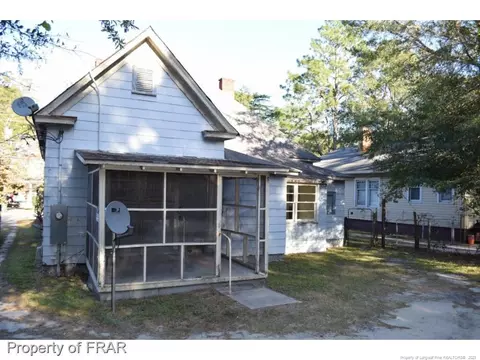 411 Spring St, Hamlet, NC 28345 photo 14