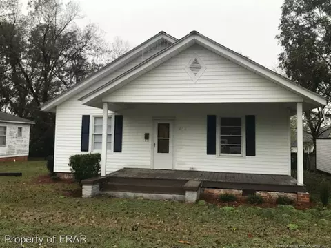 202 W D St, Erwin, NC 28339 photo 1