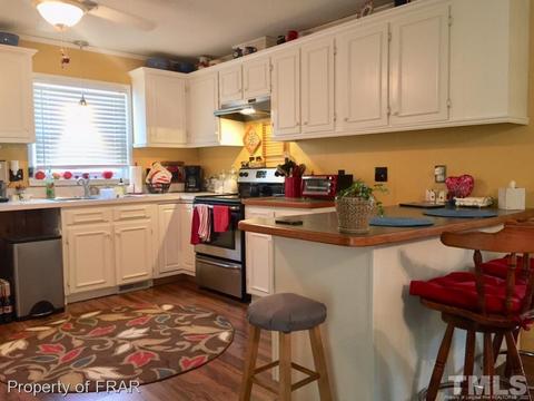 401 Marlowe Dr, Dunn, NC 28334 photo 4