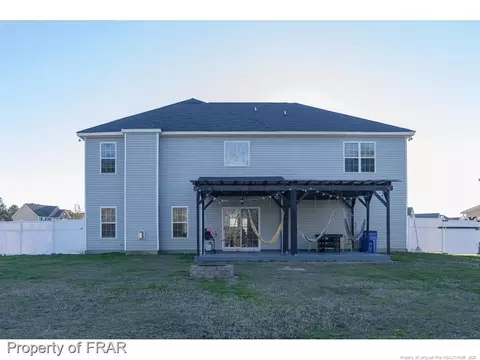 128 Windover Dr, Raeford, NC 28376 photo 2