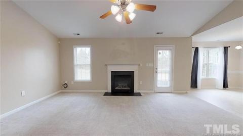 32 Basket Oak Dr, Bunnlevel, NC 28323 photo 3