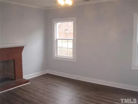 402 E H St E, Erwin, NC 28339 photo 7