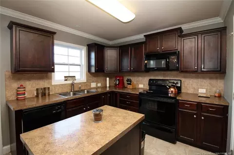 270 Declaration Dr, Raeford, NC 28376 photo 10