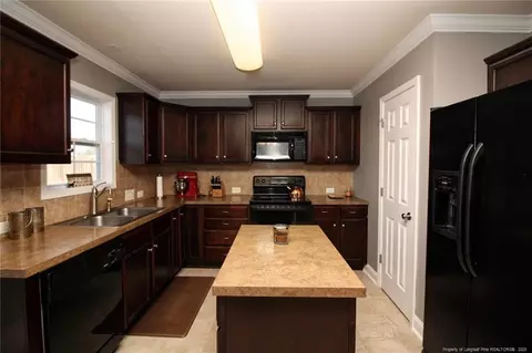 270 Declaration Dr, Raeford, NC 28376 photo 11