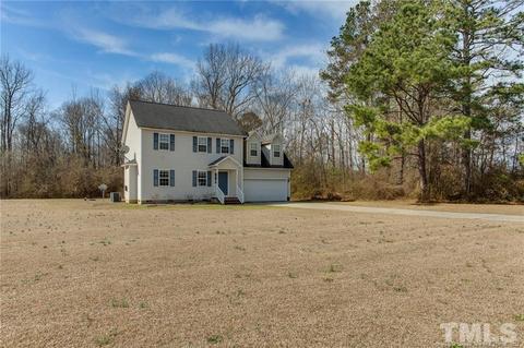 40 Williams Creek Dr, Erwin, NC 28339 photo 1