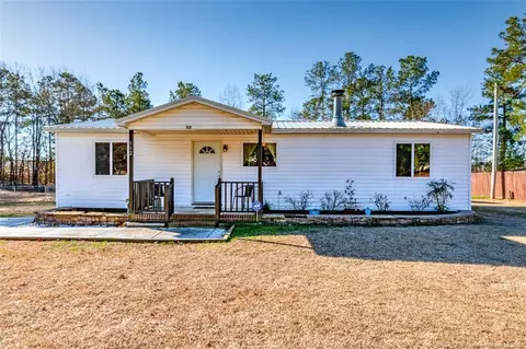 112 Travis Dr, Cameron, NC 28326 photo 1