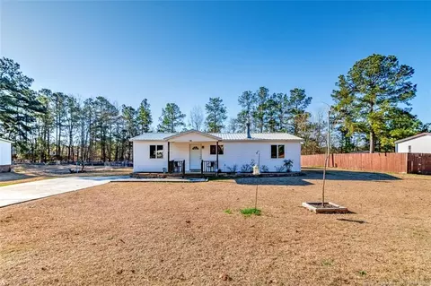 112 Travis Dr, Cameron, NC 28326 photo 2