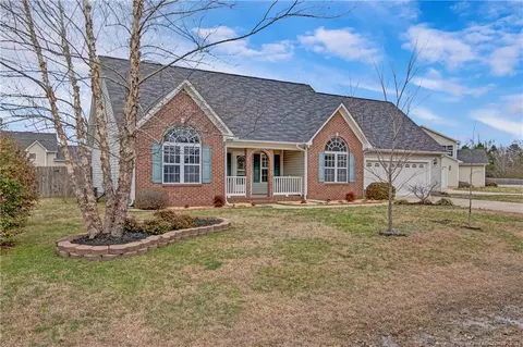 821 Raspberry Rd, Stedman, NC 28391 photo 3
