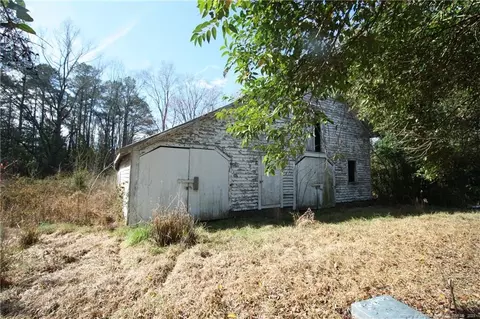 805 E Main St, Rowland, NC 28383 photo 7