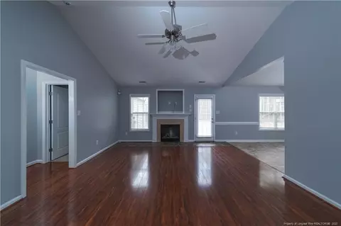472 Basket Oak Dr, Bunnlevel, NC 28323 photo 3