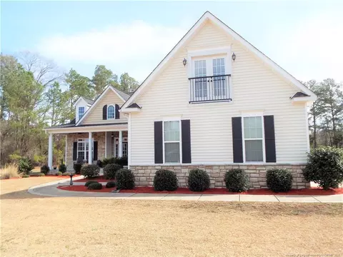 5645 Saddleback Trl, Wade, NC 28395 photo 3