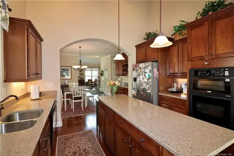 100 Shadow Creek Ct, Pinehurst, NC 28374 photo 14