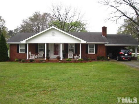 1321 W Core Rd, Dunn, NC 28334 photo 1
