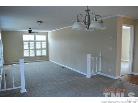 138 Bryan Godwin Ct, Erwin, NC 28339 photo 3
