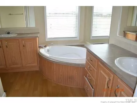 138 Bryan Godwin Ct, Erwin, NC 28339 photo 5