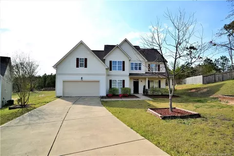 700 Heathrow Dr, Spring Lake, NC 28390 photo 1