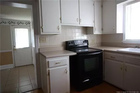 1104 E 9th St, Lumberton, NC 28358 photo 9