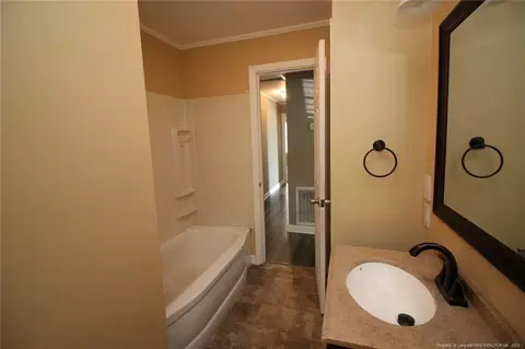 515 E 19th St, Lumberton, NC 28358 photo 20