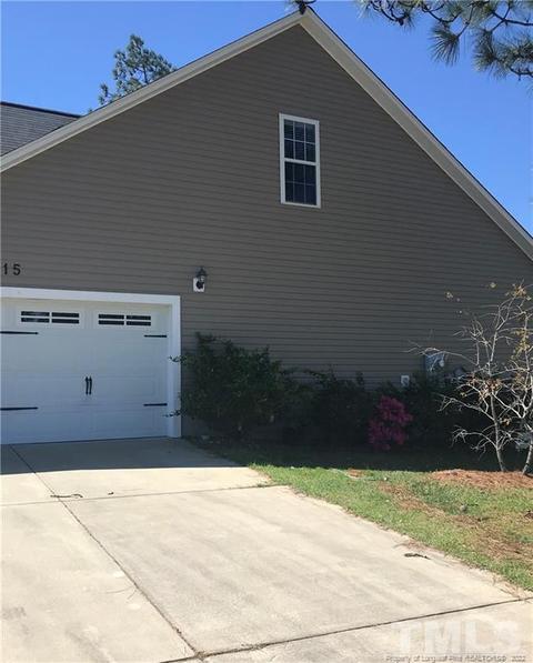15 Victorian Oak Ct, Bunnlevel, NC 28323 photo 3