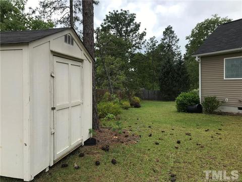 15 Victorian Oak Ct, Bunnlevel, NC 28323 photo 4