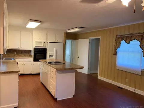 218 N Wright St, Raeford, NC 28376 photo 12