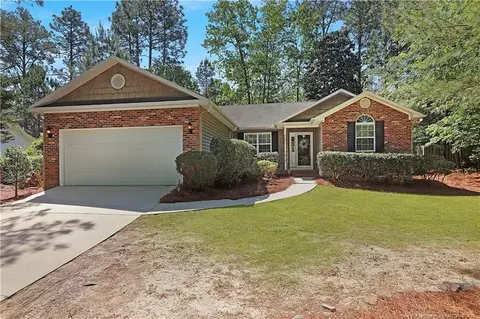 2195 W Longleaf Dr, Pinehurst, NC 28374 photo 1
