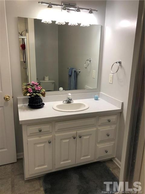 202 W A St, Erwin, NC 28339 photo 8